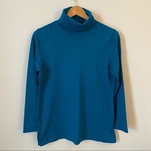 L.L. Bean Knit Turtleneck size Medium Regular